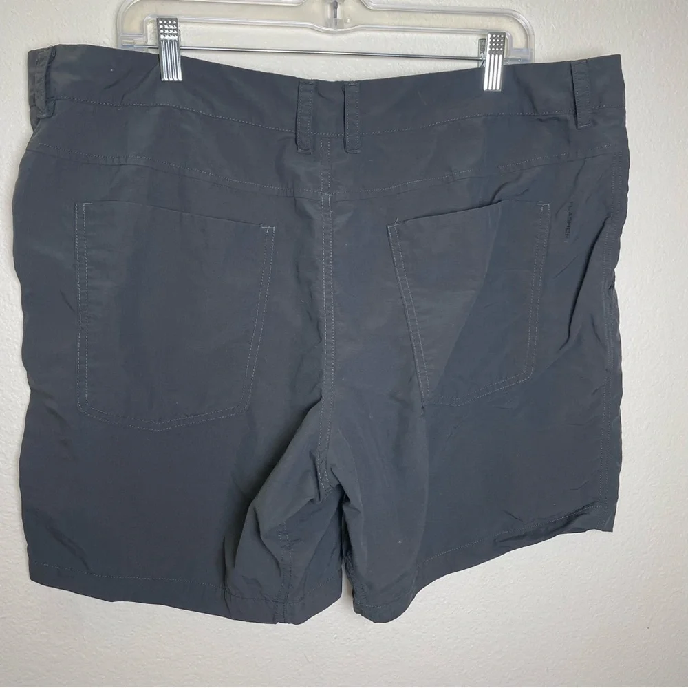 The North Face Men's Flat Front Adventure Nylon Shorts